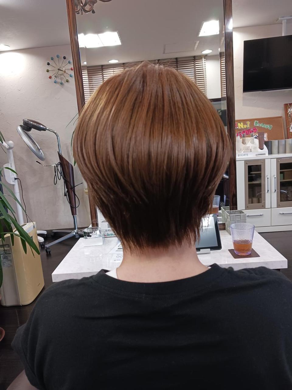 明るめハンサムショート_20260929_2